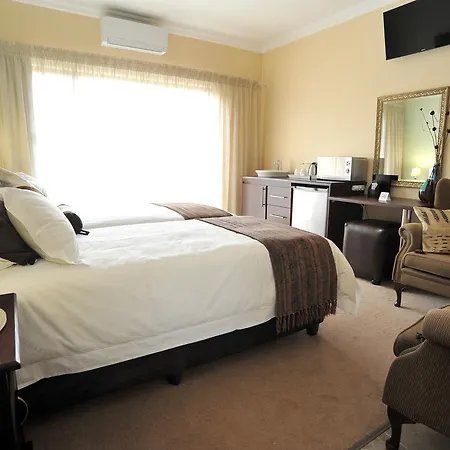 Sunset Manor Guest House Potchefstroom Exterior photo